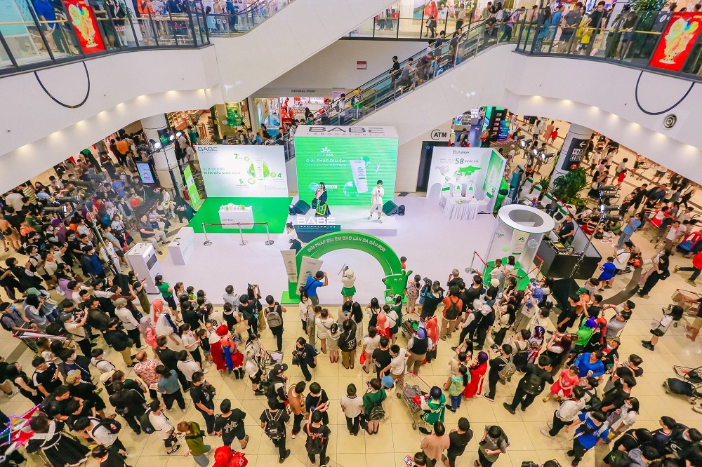 Sự kiện Giải pháp Dịu êm cho làn da Dầu mụn" tại Aeon Mall Long Biên, Hà Nội