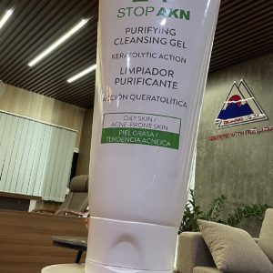 Mô hình trang trí lọ kem BABÉ