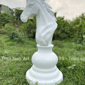 Mô hình quân Mã luôn sẵn hàng tại Xưởng Điêu Khắc Trần Lực