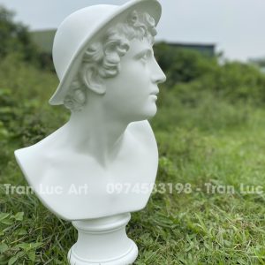 Tượng Hermes được ứng dụng nhiều trong trang trí